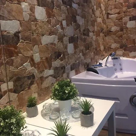 Apartment Jacuzzi Lazur